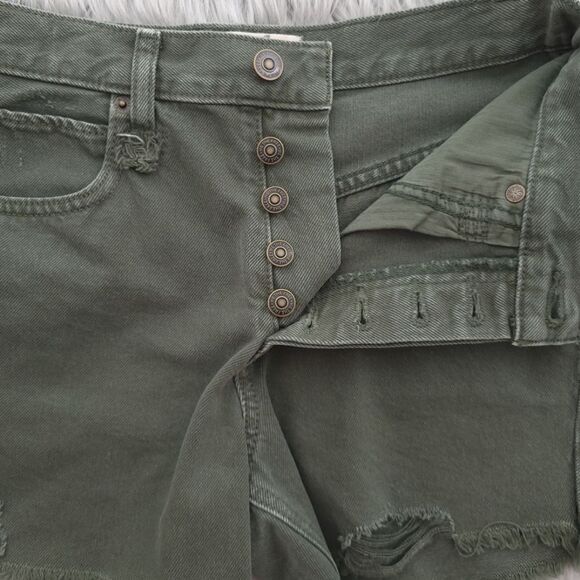 We The Free Size 24S Army Green Button Fly Makai Cut off Raw Hem Short OB1072555 - Picture 6 of 9